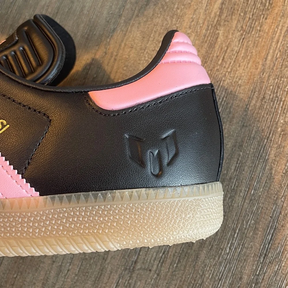 NIB ADIDAS MESSI SAMBA MENS INDOOR SOCCER LEATHER SHOES CORE BLACK/PINK SZ10 - Picture 15 of 17